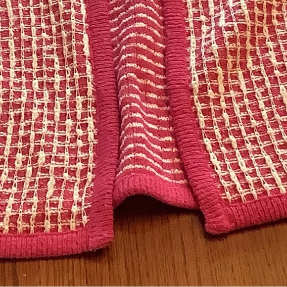 Castleberry, London, New York Chic Pink & White Tweed Jacket w/ White Blouse - Picture 6 of 16